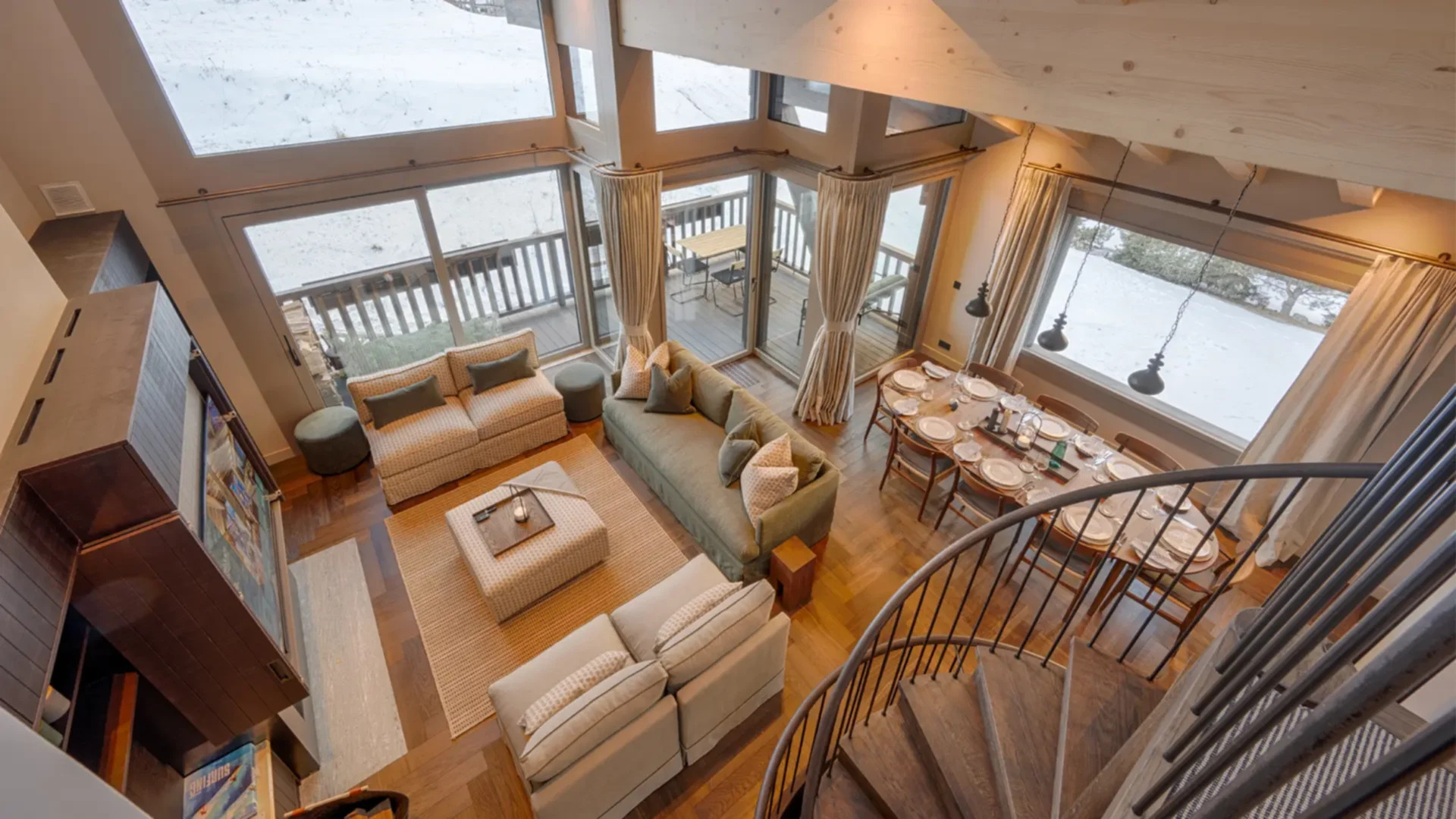 Elegant Mountain Getaway in Wallis