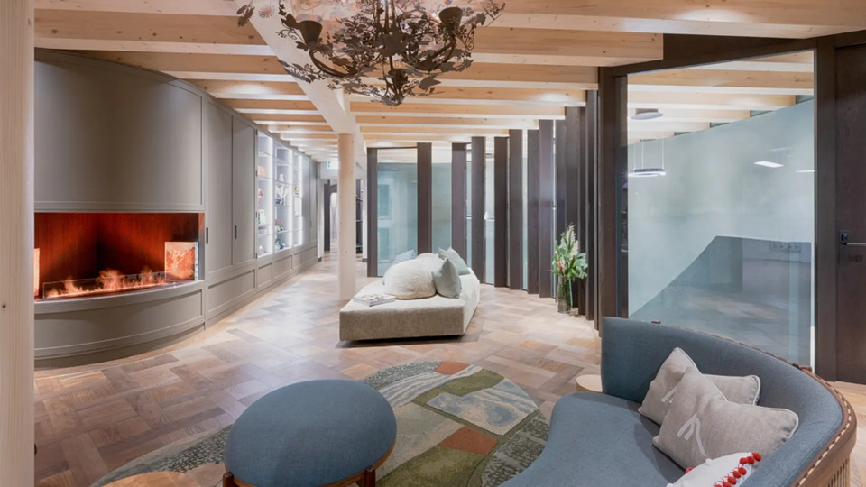Elegant Mountain Getaway in Wallis