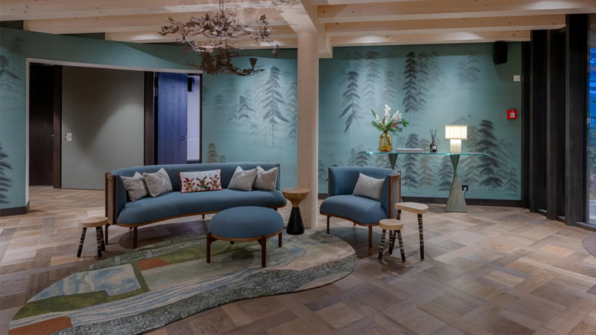 Luxury 1BR Chalet with Stunning Mountain Views